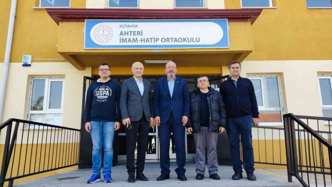 Kütahya Ahteri İ̇mam-hatip Ortaokulu ’Başarılı Örnekler Sergisi’nde Türkiye Birincisi Oldu