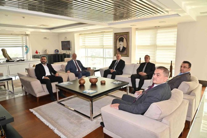 Manisa, Devlet Bahçeli’ye Hazırlanıyor