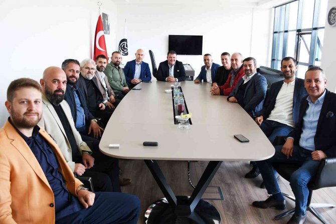 Manisa Futbolu İçin Bir Araya Geldiler