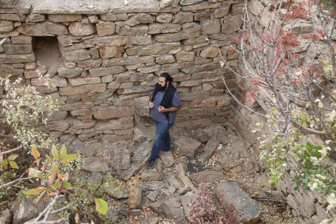 Hakkari’deki Machor Yackhos Kilisesi’nin Turizme Kazandırılması Amaçlanıyor