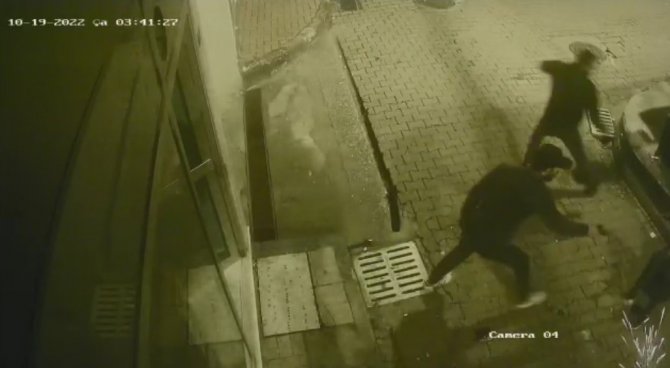 Sokak Ortasındaki Dehşet Saniye Saniye Kamerada