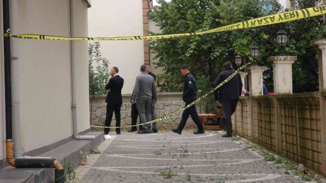 Çifte Cinayetin Şüphelisi Tutuklandı