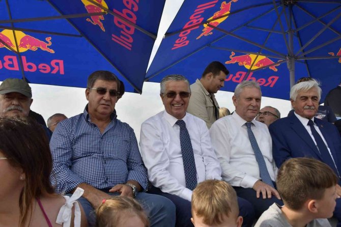 Başkan Topaloğlu: "Kemer, Spor Turizminde Önemli Yere Geldi"