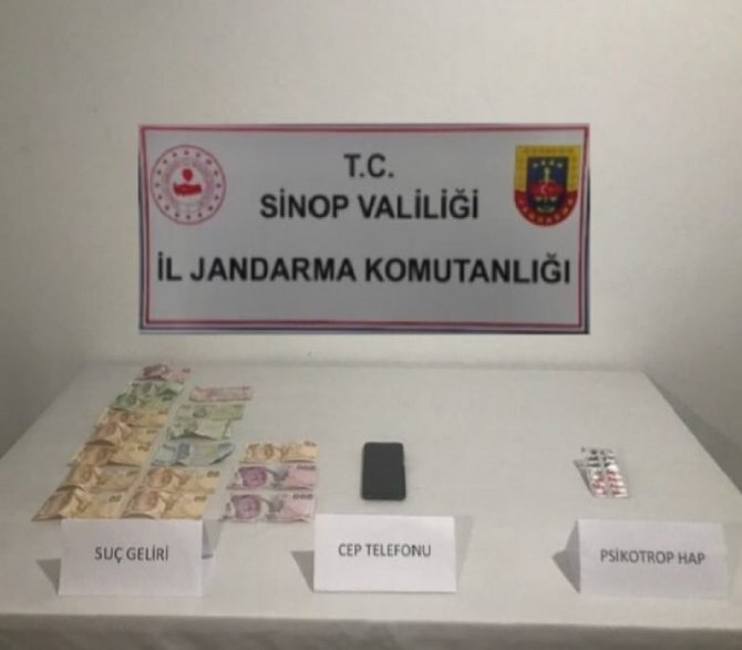 Sinop’ta 4 İlçede Torbacı Operasyonu: 8 Kişiye Gözaltı