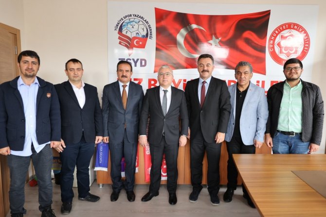 Sivas Valisi Yılmaz Şimşek Tsyd Sivas Şubesi’ni Ziyaret Etti