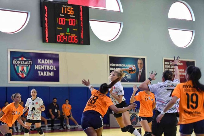 Konyaaltı’na Ukraynalı Rakip