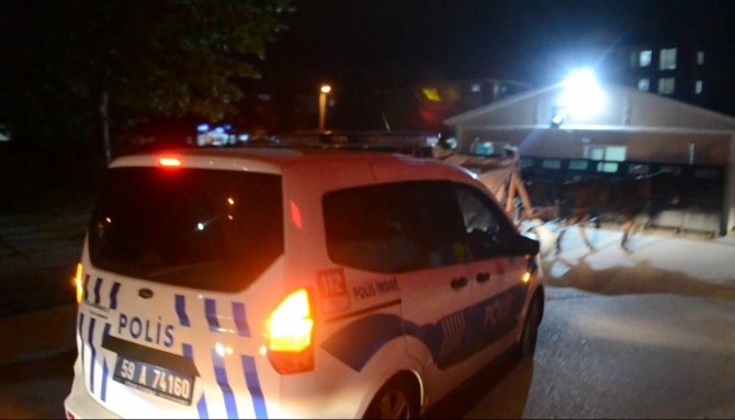 İ̇nşaattan Demir Çalan At Arabalı Şüpheliler Polisten Kaçamadı