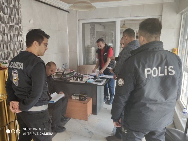 Burhaniye’de Zeytin Hırsızlığına Karşı Önlemler Artırıldı