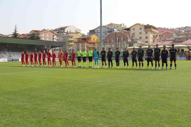 Ziraat Türkiye Kupası: Ankara Keçiörengücü: 4 - Diyarbekirspor: 1