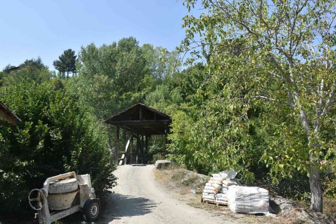 Tarihi Ahşap Köprü Restore Ediliyor