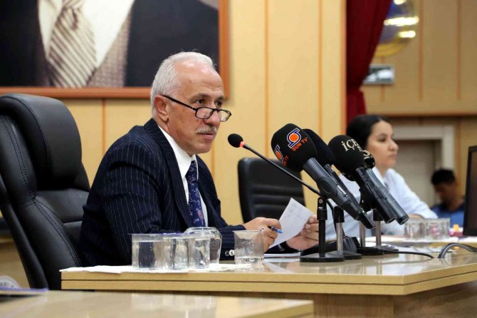 Akdeniz Belediyesinden Üniversite Öğrencilerine Burs Desteği