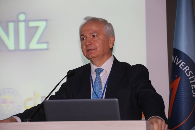 Meyvede Hasat Masraflarını Azaltmanın Yolu Mekanizasyondan Geçiyor