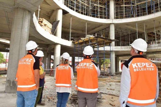 Kütüphanelerin Amiral Gemisi Hızla Yükseliyor