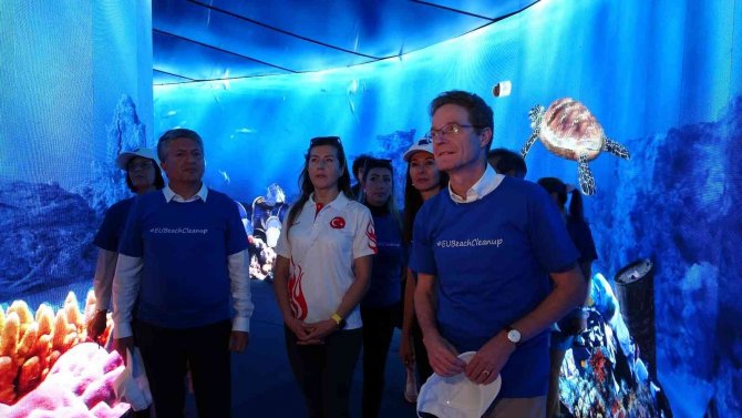 Ab Türkiye Delegasyonu Başkanı Büyükelçi Meyer-landrut, Çanakkale’de Dijital Okyanus Tüneli Etkinliğine Katıldı