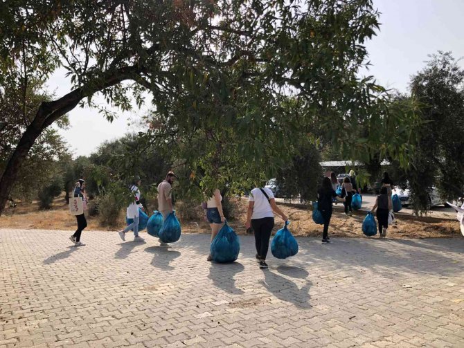 Adü’de Çevre Hassasiyeti İçin Farkındalık Etkinliği Düzenledi