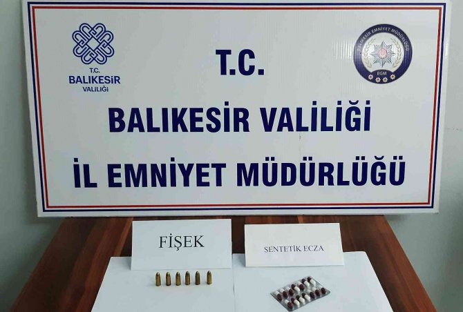 Balıkesir’de Polis Ve Jandarmadan ’Huzur’ Operasyonu