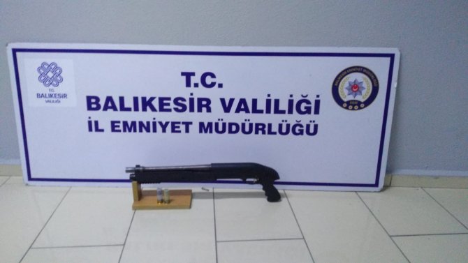 Balıkesir’de Polis Ve Jandarmadan ’Huzur’ Operasyonu
