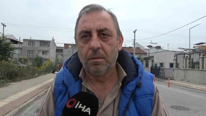 Çaresiz Kaldı, Çaresiz Bırakmadı: Yolda Bulduğu Para Dolu Çantayı Karakola Teslim Etti