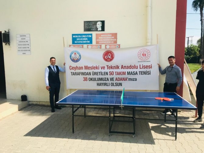 Meslek Lisesi Öğrencileri, Okullara Tenis Masası Üretiyor