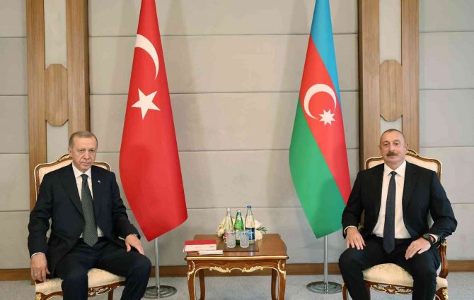 Cumhurbaşkanı Erdoğan, Cebrayıl’da Aliyev İle Görüştü