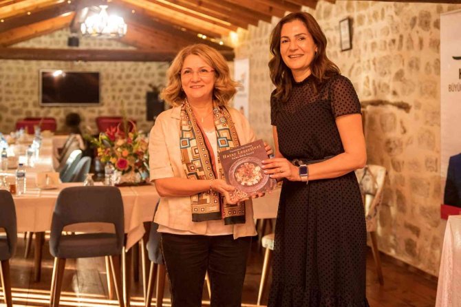 Hatay’ın Yemek Kitapları Tanıtıldı