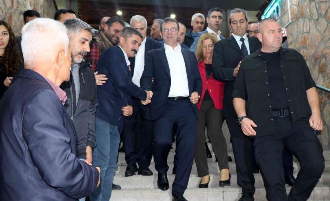 İ̇bb Başkanı İ̇mamoğlu Erzincan’da Esnafla Buluştu