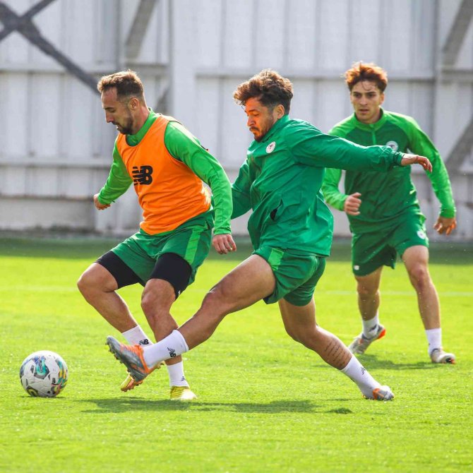 Konyaspor, Adana Demirspor Maçı Hazırlıklarına Devam Etti