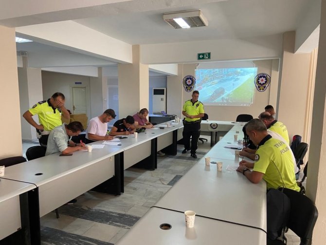 Muğla’da Trafik Ekiplerine Kaza Tutanağı Eğitimi