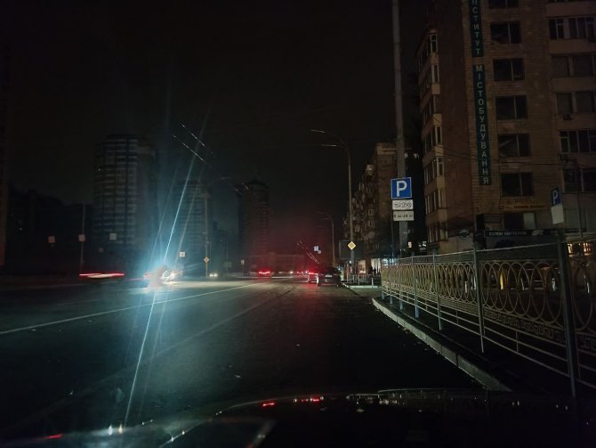 Ukrayna, Zorunlu Elektrik Tasarrufu Kararıyla Karanlığa Gömüldü