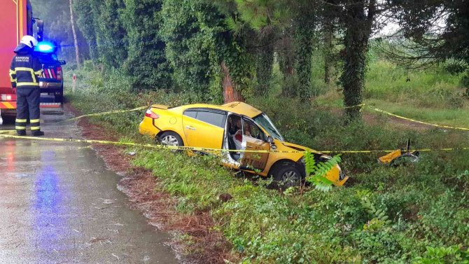 Hastane Yolunda Kaza: 1 Ölü, 1 Yaralı