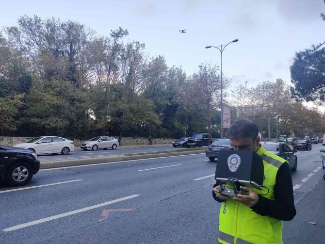 İ̇stanbul’da Dronlu Trafik Denetimi