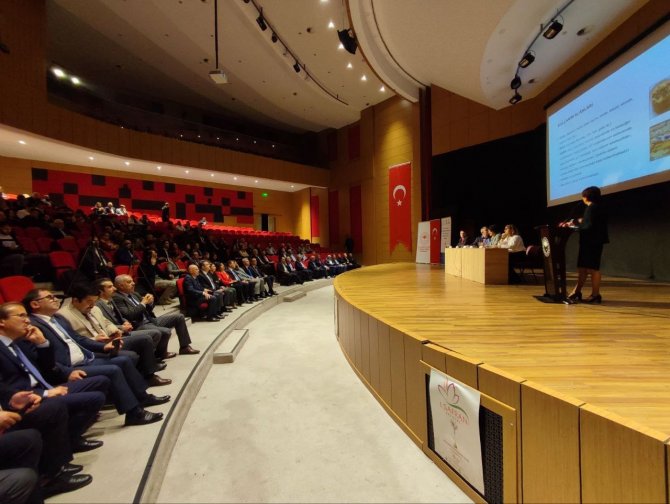 Dünyanın En Pahalı Baharatı Safranın Ele Alınacağı Safran Çalıştayı Başladı