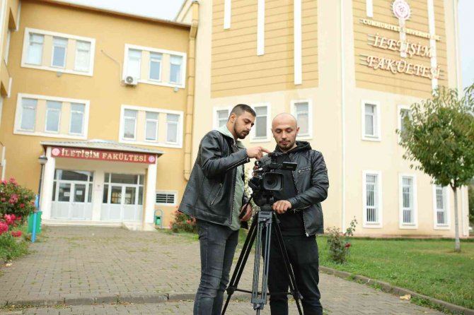 Sivas Cumhuriyet Üniversitesi 115 Üniversite Arasından Finale Kaldı