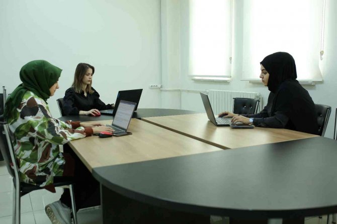 Sivas Cumhuriyet Üniversitesi 115 Üniversite Arasından Finale Kaldı