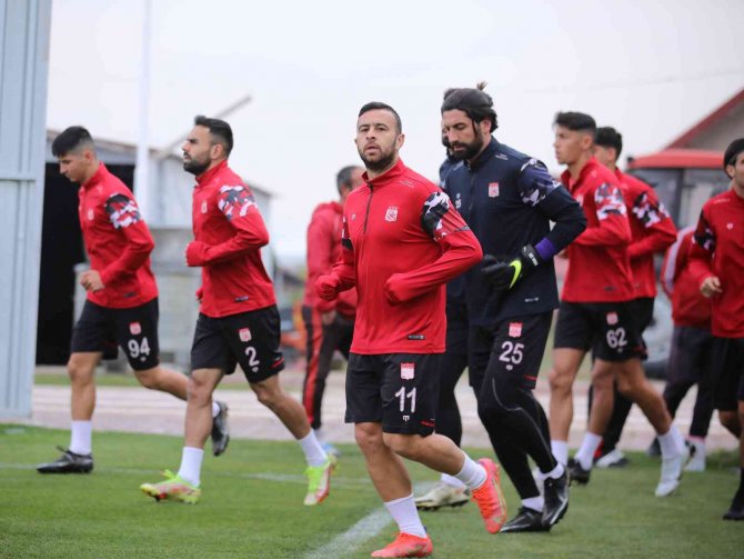 Sivasspor’da Trabzonspor Maçı Hazırlıkları Sürüyor