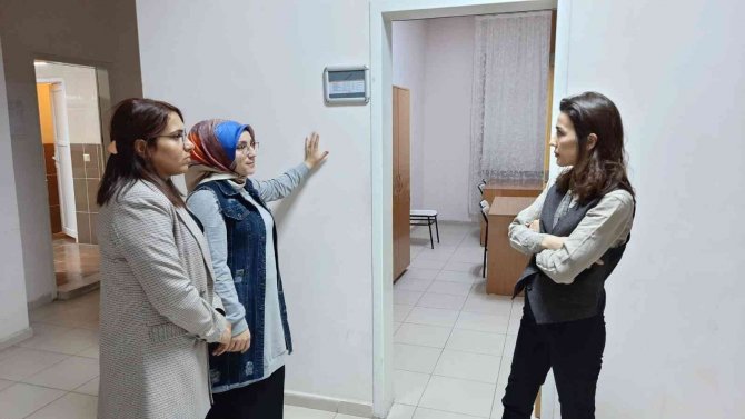 Vali Yardımcısı Dilce’den Kız Pansiyonlarına Ziyaret