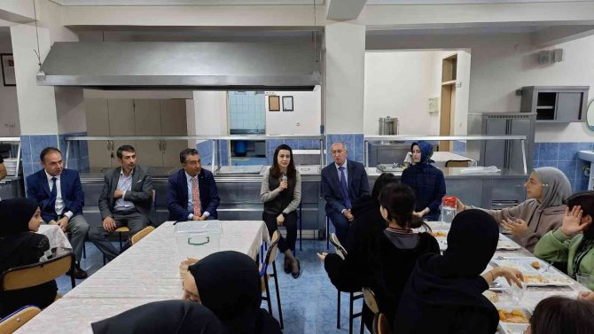 Vali Yardımcısı Dilce’den Kız Pansiyonlarına Ziyaret