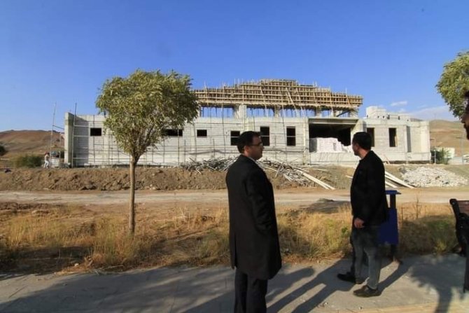 Kaymakam Nasır, Spor Kompleksinin İnşaatın İncelemede Bulundu