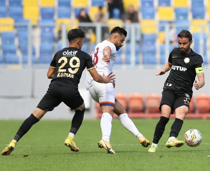 Ziraat Türkiye Kupası: Gençlerbirliği: 3 - Niğde Anadolu Futbol Kulübü: 1