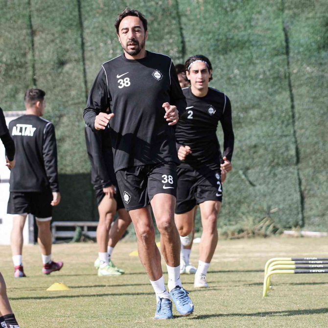 Altay, Erzurumspor Karşısında Moral Bulmak İstiyor