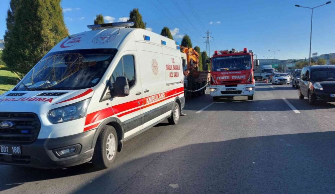 Bariyer İle Çekici Arasında Kalan Motokurye Feci Şekilde Can Verdi