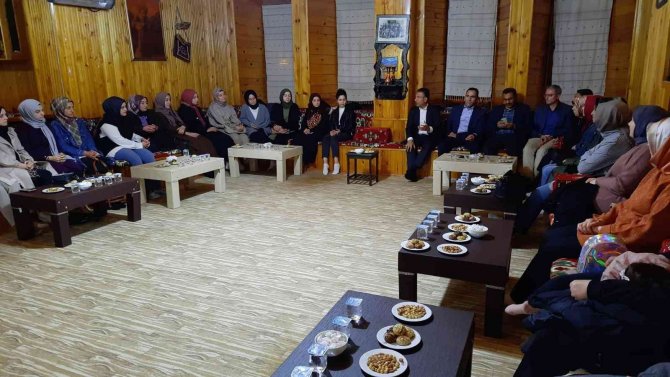 Bayburt’ta Yeni Atanan Öğretmenlerle Akşam Sohbeti