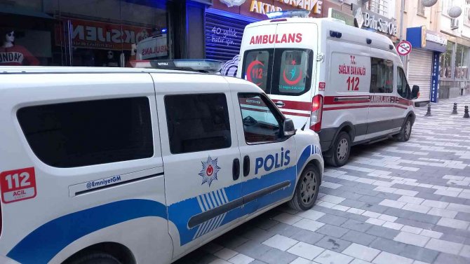 Müdürü Olduğu Otelde İntihar Etti