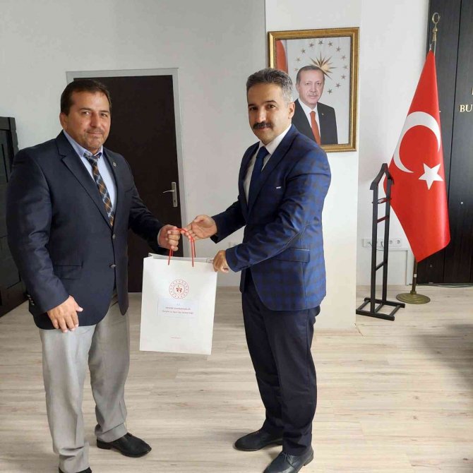 Dünya Üçüncüsü Sporcu Başarısını Kaymakam Taşçı İle Paylaştı