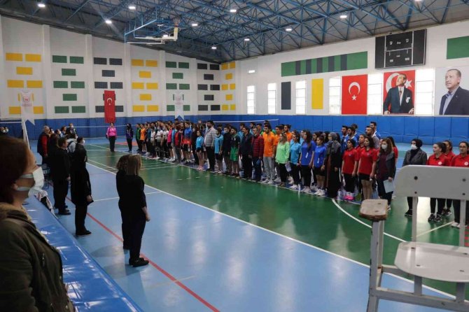 Gsb Denizli Yurtlarında Ücretsiz Kurslar Başladı