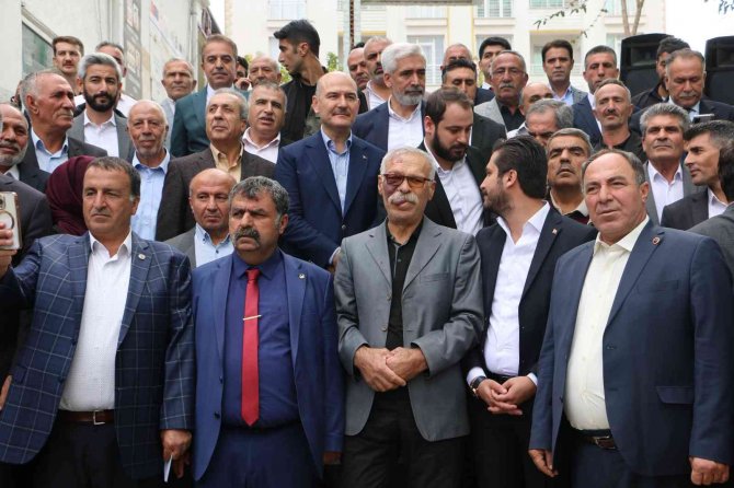 Bakan Soylu: "Cumhurbaşkanı Erdoğan, İhracatı 40-50 Milyar Dolarlardan 250 Milyar Dolarlara Çıkarmadı. Bunların Yanında Büyük Bir Zihniyet Devrimi Gerçekleştirdi"