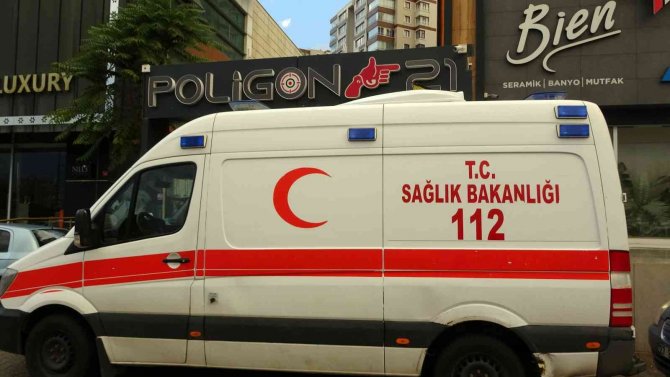 Poligona Atış Yapmaya Gitti, Kafasına Sıktı