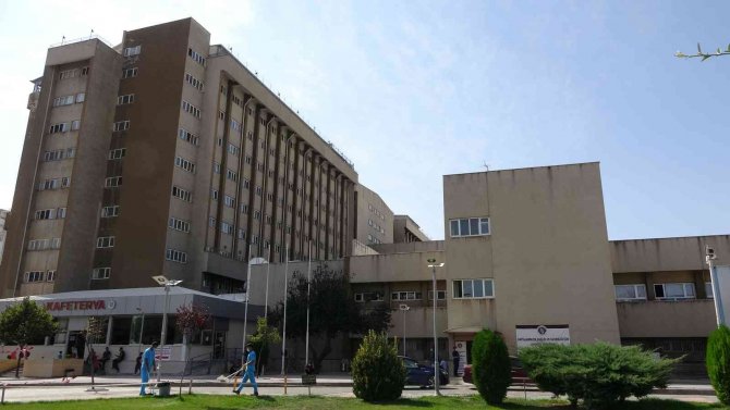 Elazığ’da Röntgen Teknikeri Odasında Ölü Bulundu