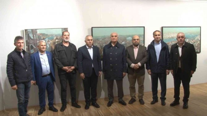 Fatih’te Kültür Sanat Sezonu ‘Sıfır Noktasında’ Resim Sergisiyle Açıldı