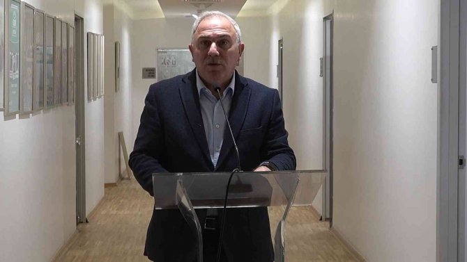 Fatih’te Kültür Sanat Sezonu ‘Sıfır Noktasında’ Resim Sergisiyle Açıldı